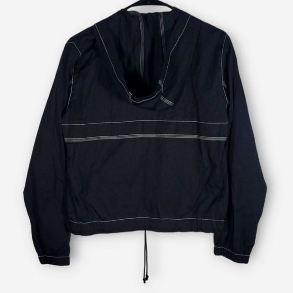 Loft Size Extra Small Black & White Contrast Stitch Hoodie - Picture 3 of 6